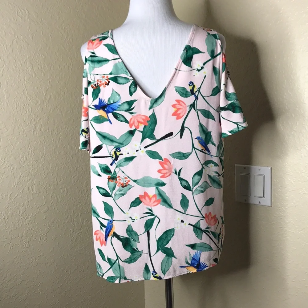 EUC C & E Floral Bird Cold Shoulder Blouse Top S - Picture 4 of 7